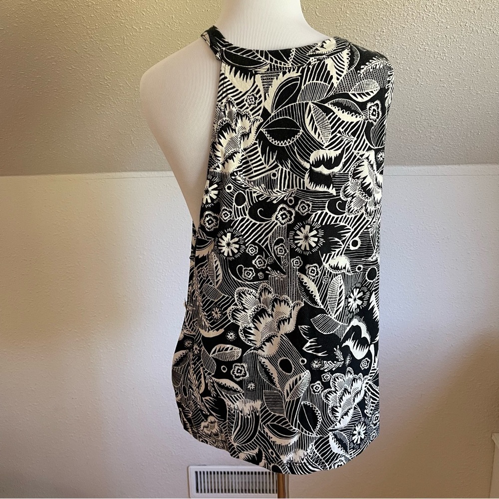 NWT Anthropologie Black White Floral Asymmetrical Cutout Cotton Top - Picture 7 of 10